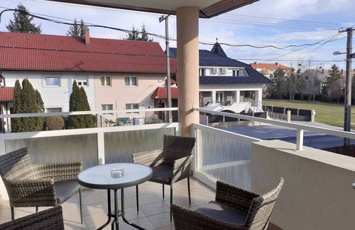 Heviz Appartement | Holiday apartment with air conditioning and panorama