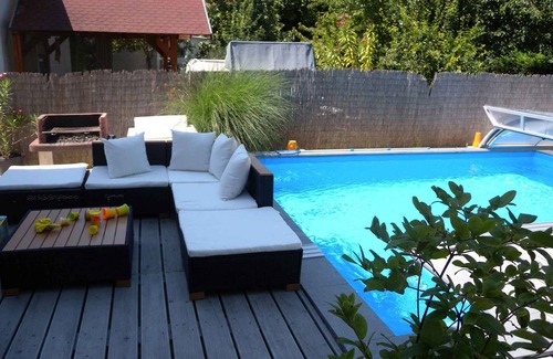 Siofok-Sosto Appartement | Appartement de vacances avec piscine et climatisation