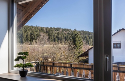 Geisingen Appartement | Appartement "Zeichner" avec vue sur les montagnes, balcon et Wi-Fi