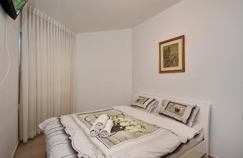 Tiberias Old City Appartement | Holiday by Lake Kinneret