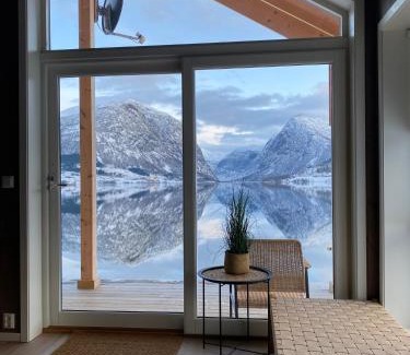 Jolster Maison | Holiday cabins with unmatched lake view in Jølster