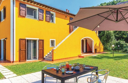 Carrara Maison | Holiday Canova