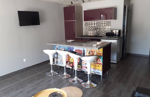 Ensues-la-Redonne Maison | location de vacances ENSUES LA REDONNE T2 (50m2) Provence -proche calanque
