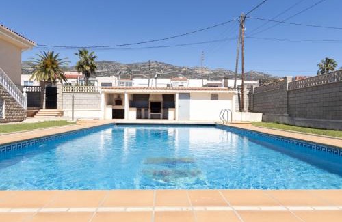 Alcanar Maison | Holiday Home Gladiols by Interhome