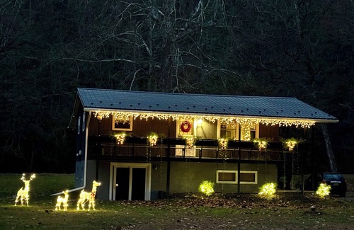Cambra Maison | Charming Retreat on Fishing Creek Near Rickets Glen & Bloomsburg