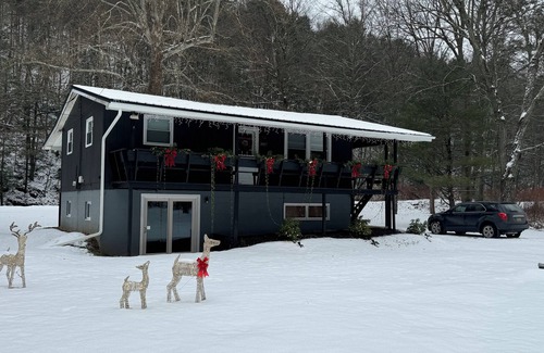 Cambra Maison | Charming Retreat on Fishing Creek Near Rickets Glen & Bloomsburg
