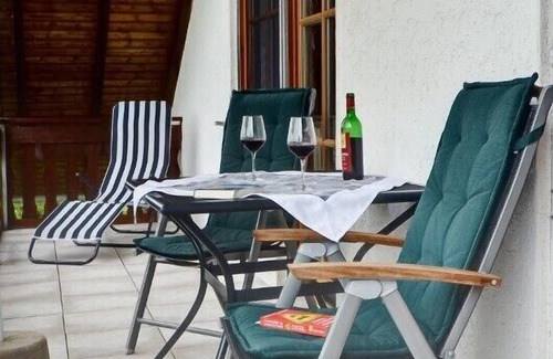 Altenlotheim Appartement | Holiday flat with wonderful view to the national parc Kellerwald-Edersee