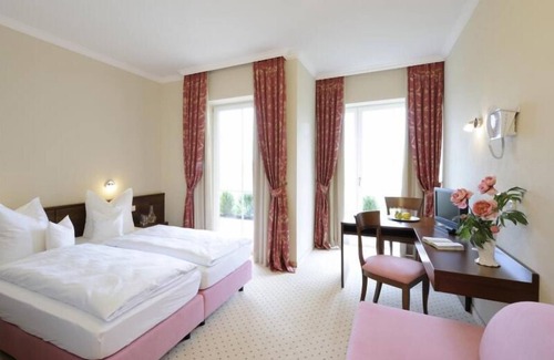 Tittmoning Appartement | Atelier (89 m²) mit Wohnküche, 4 Schlafzimmer, Dusche/WC und Flat-TV
