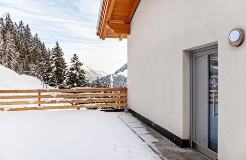 Landeck Appartement | Appartement "Emma" avec vue sur la montagne, balcon et WLAN