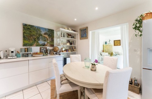 Chateauneuf-de-Gadagne Maison | Maison de vacances 'En Bord De Sorgue' avec piscine privée, terrasse privée et Wi-Fi