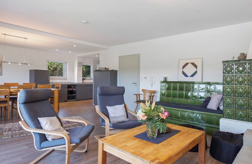 Bernau Maison | Holiday Home 'Kiliani' with Mountain View, Private Terrace and Wi-Fi