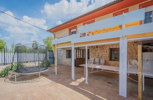 Castro de Fuentiduena Maison | Maison de vacances 'El Encuentro Del Duraton' avec vue sur la montagne, piscine privée et Wi-Fi