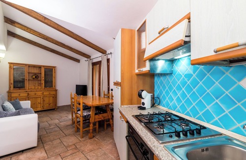 Porto San Paolo Maison | Maison de vacances "Villa Teresa" avec piscine partagée, terrasse privée et climatisation