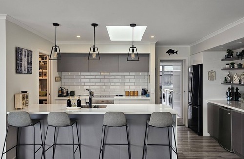 Richmond Maison | Holiday Hideaway in Richmond is great for small families or a couple's retreat away