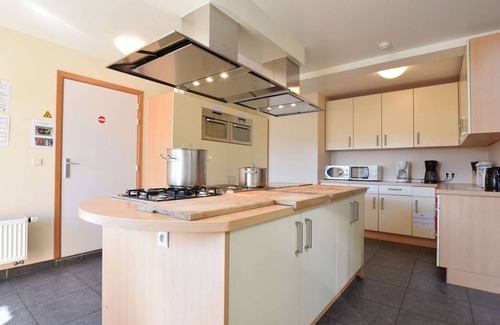 Lignieres Maison | Maison de vacances spacieuse avec piscine et sauna à Rendeux