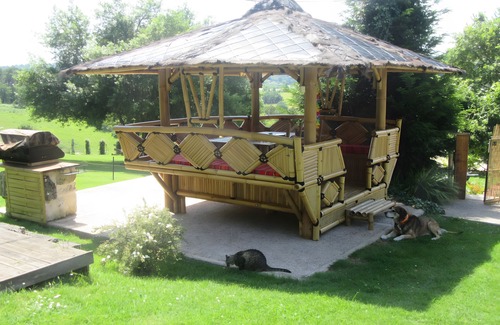 Leguillac-de-l'Auche Maison | Maison de vacances 'La Maeltri' avec piscine privée, Wi-Fi et climatisation
