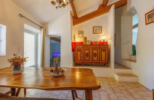 Saint-Jean-du-Gard Maison | Holiday Home La Volte by Interhome