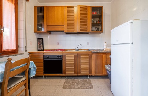 San Giovanni Suergiu Maison | Maison de vacances 'San Giovanni' avec terrasse privée, Wi-Fi et climatisation
