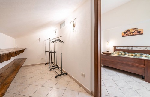 San Giovanni Suergiu Maison | Holiday Home 'Gaia Casa Vacanze' with Private Terrace, Balcony and Air Conditioning