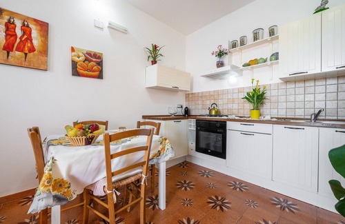 San Giovanni Suergiu Maison | Maison de vacances 'Gaia Casa Vacanze' avec terrasse privée, balcon et climatisation
