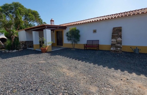 Santiago do Cacem Maison | Holiday home for 2 people. Rest, nature, beach, sea and sun!