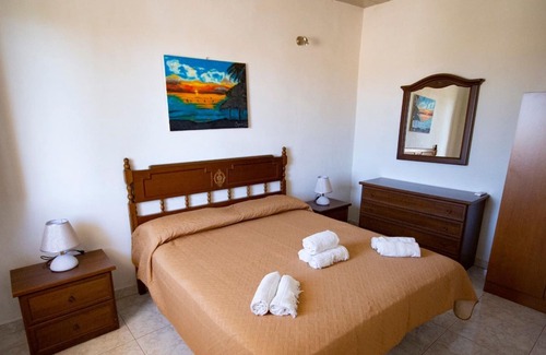 Marsala Maison | Maison de vacances "A Due Passi Dal Mare" avec vue sur la mer & Wi-Fi