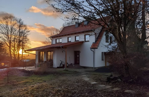 Ahlberg Maison | Holiday Home 'Ahlberg' with Mountain View, Private Terrace and Wi-Fi