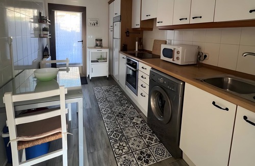 Yesa Maison | Holiday Home 'Amets' with Mountain Views and Private Garden