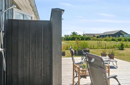 Havnsø Maison | Holiday Home Annerose - 550m from the sea by Interhome