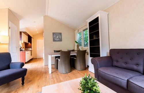 Ede Chalet De Ski | ✓ Holiday home at Recreatiepark 't Gelloo ✓ Holiday home for 4 persons ✓ Located in Ede (Gelderland) ✓ Holiday park on the Veluwe ✓ Book directly through the park