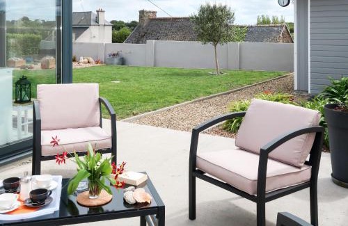 Pleubian Maison | Holiday Home Avel Dro by Interhome