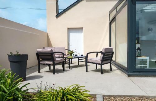 Pleubian Maison | Holiday Home Avel Dro by Interhome