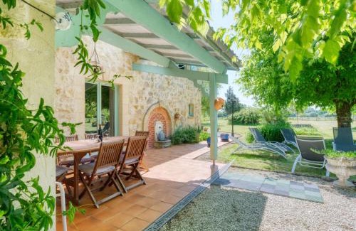 Gaillan-en-Medoc Maison | Holiday Home Babelle by Interhome