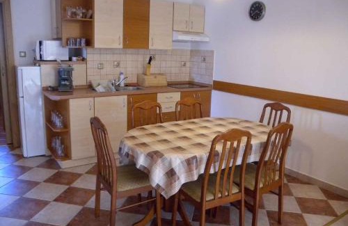 Balatonkeresztur Maison | Holiday Home Balatonmariafurdo, Somogy 1