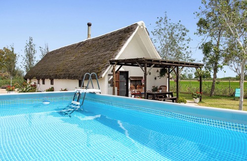Deltebre Maison | Maison de vacances 'Barraca Gran' avec vue sur le lac, piscine privée et Wi-Fi
