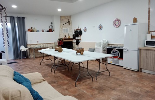 Santa Elena Maison | Maison de vacances "Batalla Navas de Tolosa" avec vue sur les montagnes, piscine et Wi-Fi.