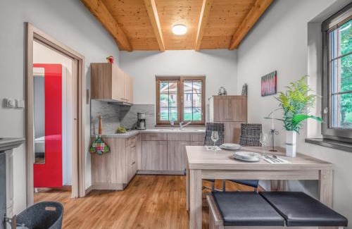 Becov nad Teplou Maison | Holiday Home Bečov nad Teplou 1 by Interhome