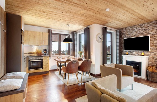 Heringhausen Maison | Maison de vacances "Bergchalet 20" avec vue sur le lac, terrasse privée et Wi-Fi