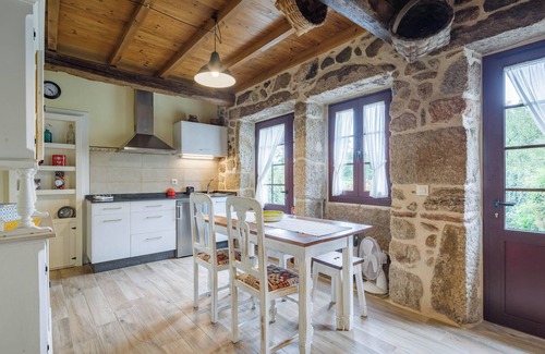 A Caniza Maison | Maison de vacances 'C Vilamide' avec vue sur les montagnes, terrasse privée et Wi-Fi