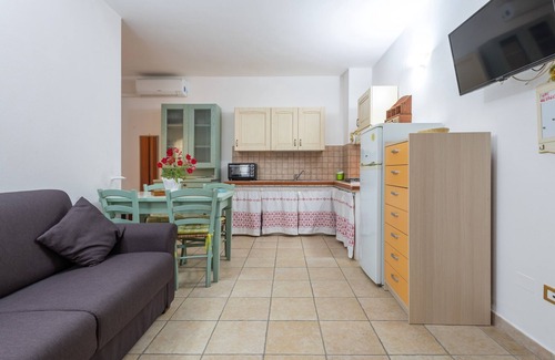 Sant'Anna Arresi Maison | Maison de vacances "Casa Vacanza de Dinu" avec Wi-Fi, terrasses et jardin