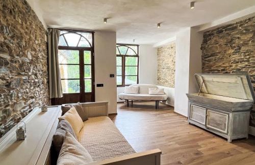 Tavole Maison | Holiday Home Ca' de Baudo l'Ameican - TVE150 by Interhome