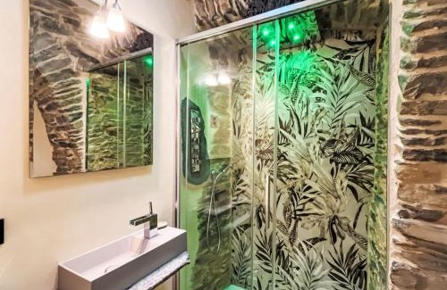 Tavole Maison | Holiday Home Ca' de Baudo l'Ameican - TVE150 by Interhome