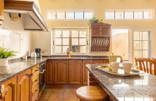 Roda de Bara Maison | Holiday Home Cal Juan by Interhome
