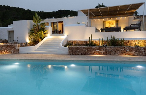 Santa Gertrudis Maison | Maison de vacances 'Can Tunio , Santa Gertrudis' avec vue montagne, Wi-Fi et climatisation