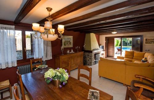 La Seu d'Urgell Maison | Holiday Home can Oscar by Interhome