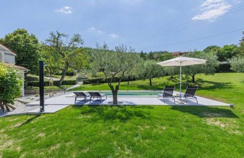 Pican Maison | Holiday Home Carlo by Interhome