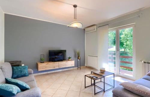 Pican Maison | Holiday Home Carlo by Interhome