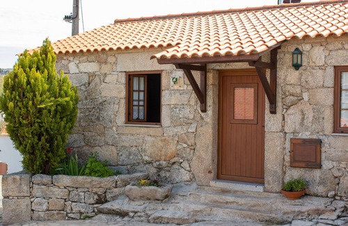 Sortelha Maison | Maison de Vacances 'Casa Da Calçada - Turismo Sortelha' avec Terrasse Privée, Wi-Fi et Climatisation