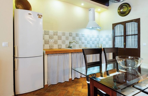 Salteras Maison | Holiday Home 'Casa Del Estanco' with Private Terrace, Wi-Fi and Air Conditioning
