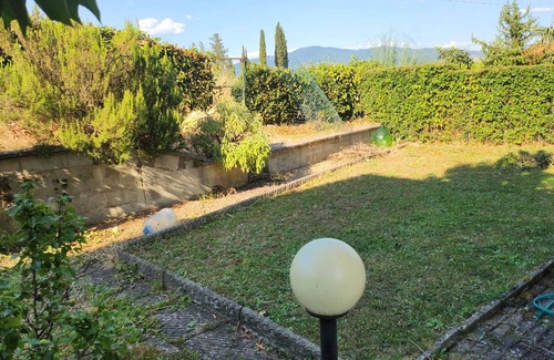Porrena Maison | Maison de vacances 'Casa Regina' avec vue sur les montagnes, jardin privé et Wi-Fi